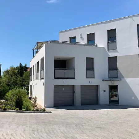 Naplemente Apartment Balatonfured
