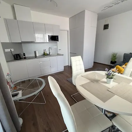 Naplemente Apartment *